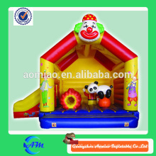 Engraçado, palhaço, desenho animado, inflável, bouncer, miúdos, trampoline, jumping, cama